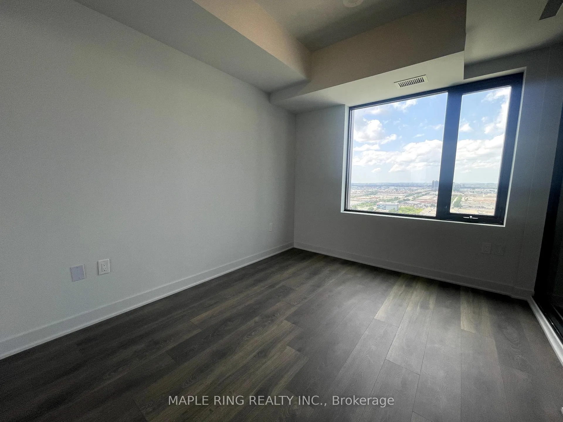 Photo 7 of Unit 2503, 2920 Highway 7 Road, Vaughan, Concord — HOMEH
