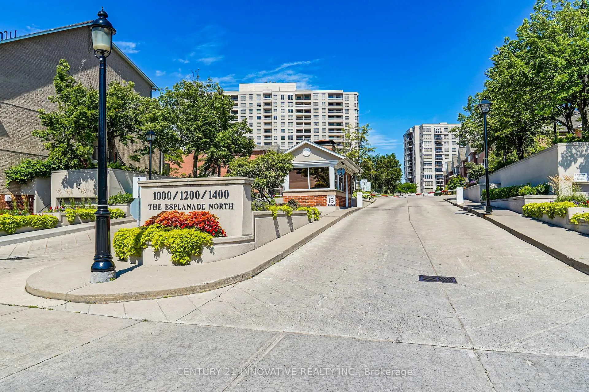 Photo 2 of Unit 606, 1400 The esplanade N, Pickering, Town Centre — HOMEH