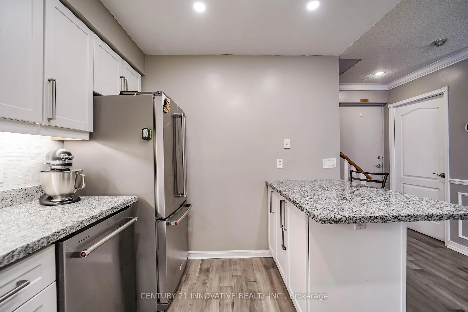 Photo 7 of Unit 606, 1400 The esplanade N, Pickering, Town Centre — HOMEH