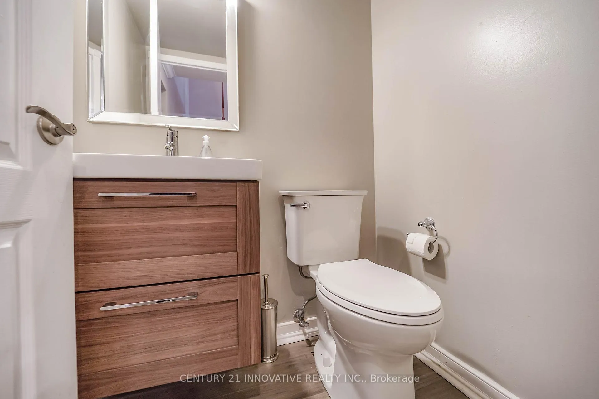 Photo 10 of Unit 606, 1400 The esplanade N, Pickering, Town Centre — HOMEH