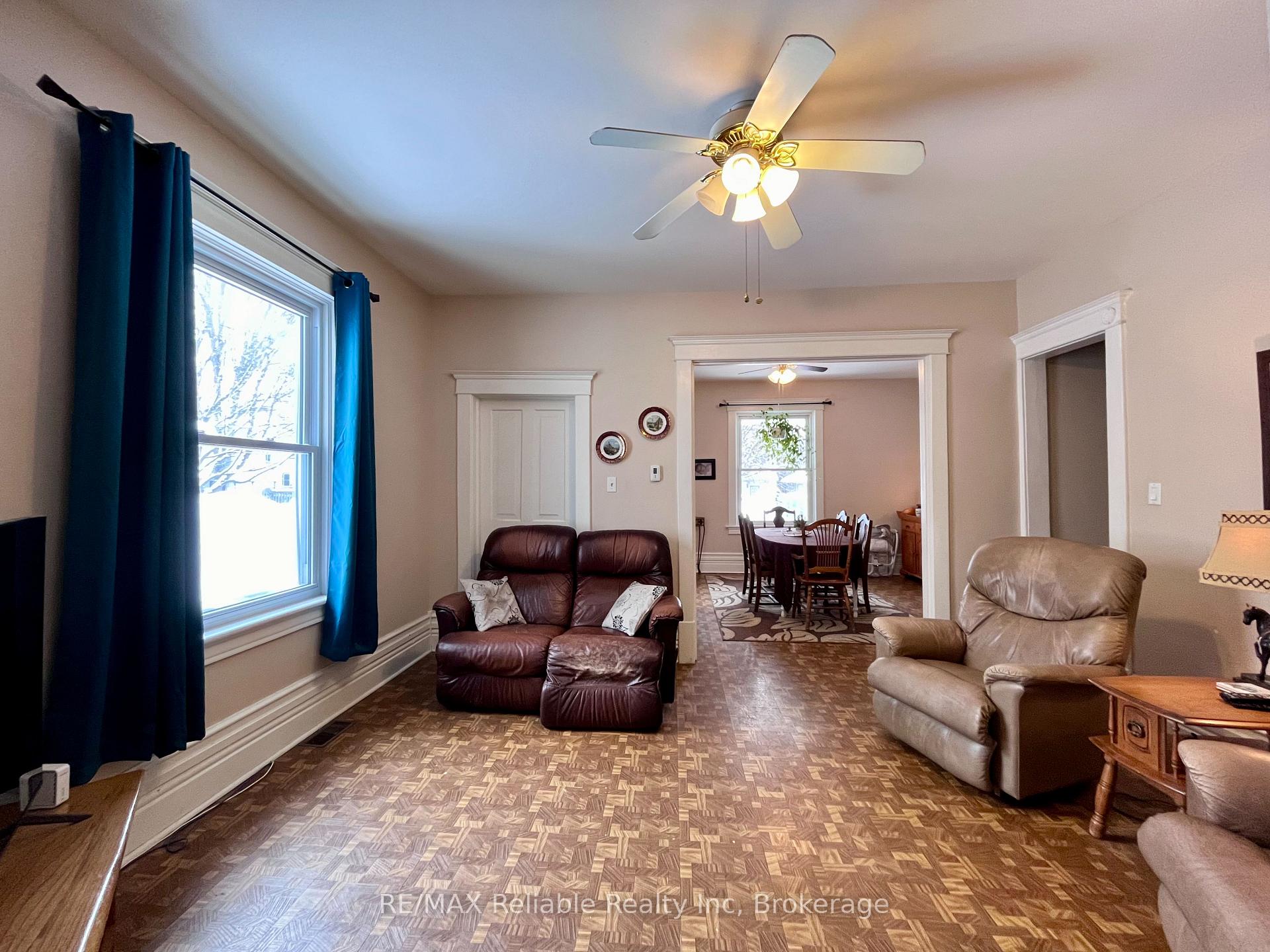 Photo 9 of 121 Brock Street, Goderich, Goderich (Town) — HOMEH