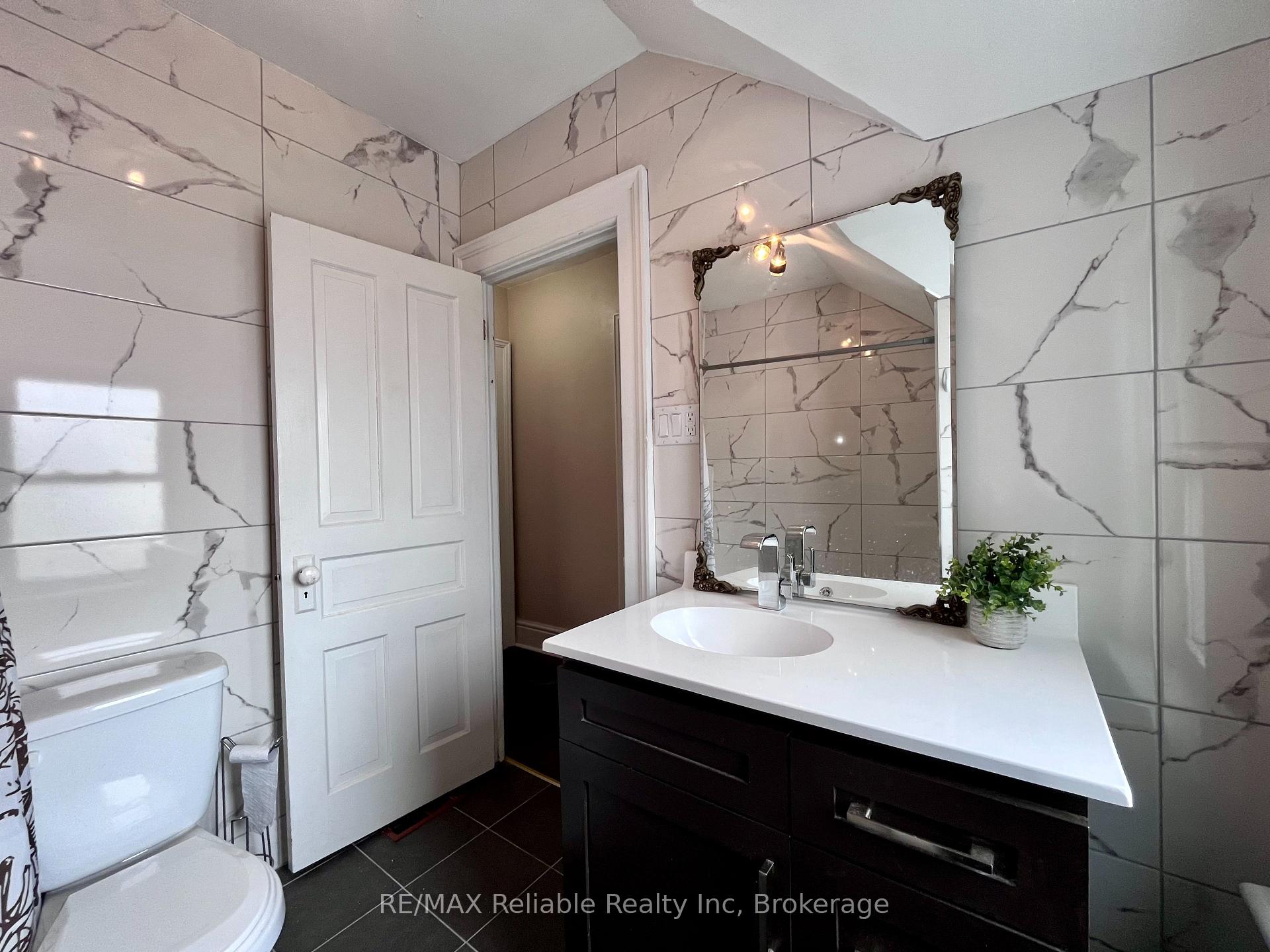 Photo 19 of 121 Brock Street, Goderich, Goderich (Town) — HOMEH