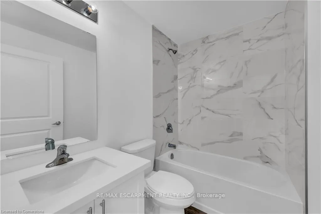Photo 6 of Unit 406, 460 Dundas Street E, Hamilton, Waterdown — HOMEH