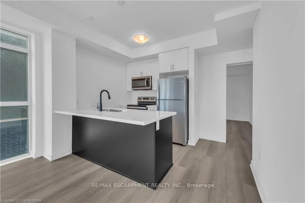 Photo 12 of Unit 406, 460 Dundas Street E, Hamilton, Waterdown — HOMEH
