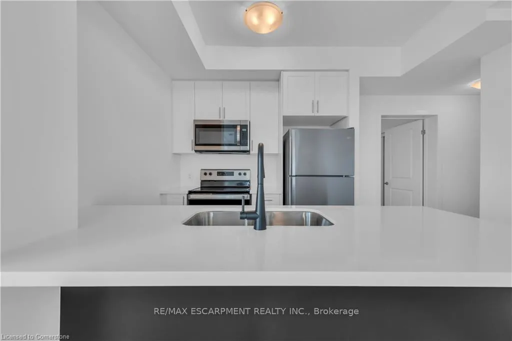 Photo 14 of Unit 406, 460 Dundas Street E, Hamilton, Waterdown — HOMEH