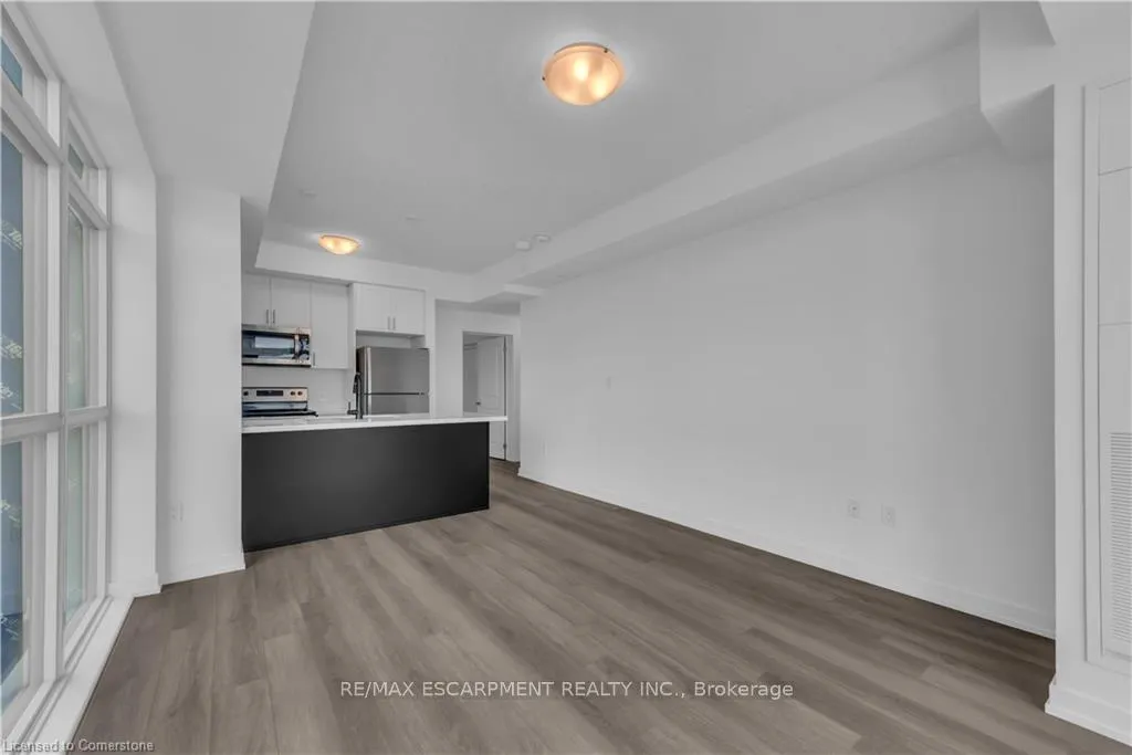 Photo 18 of Unit 406, 460 Dundas Street E, Hamilton, Waterdown — HOMEH