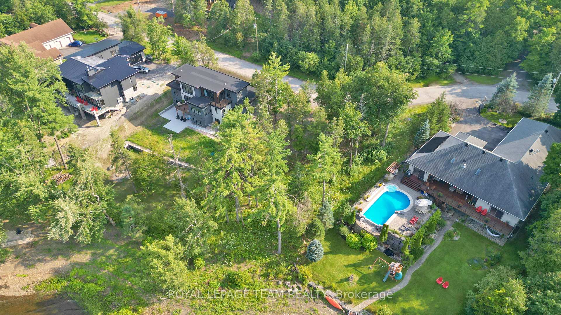 Photo 7 of 3882 Armitage Avenue, Ottawa, Dunrobin Shores — HOMEH