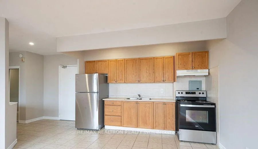 Photo 6 of Unit 337C, 468 Ottawa Street, Hamilton, Corktown — HOMEH