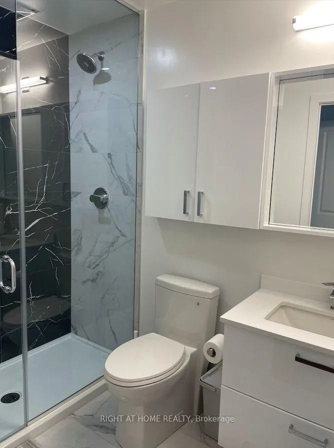 Photo 12 of Unit 616, 30 upper mall Way, Vaughan, Brownridge — HOMEH