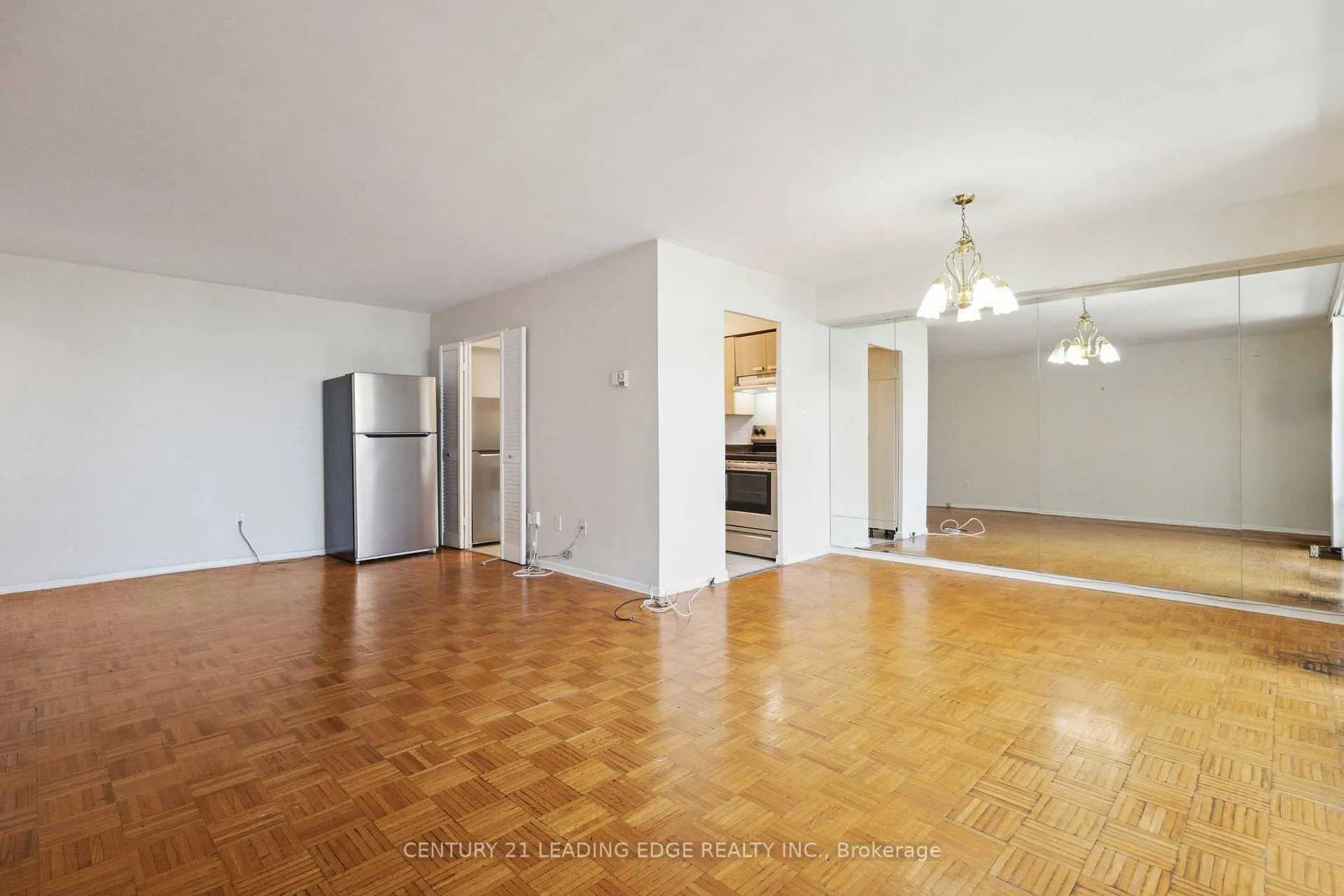 Photo 8 of Unit 1511, 5 Massey Square E, Toronto, Crescent Town — HOMEH