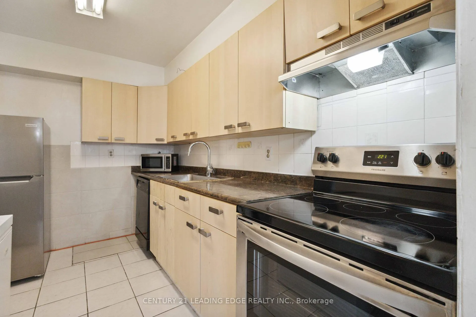 Photo 13 of Unit 1511, 5 Massey Square E, Toronto, Crescent Town — HOMEH