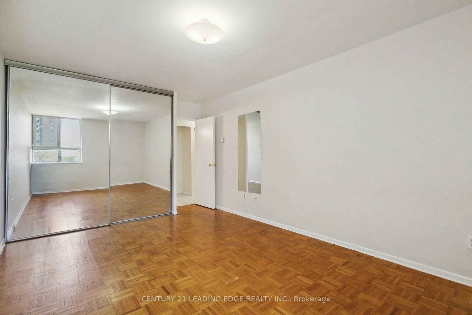 Photo 18 of Unit 1511, 5 Massey Square E, Toronto, Crescent Town — HOMEH