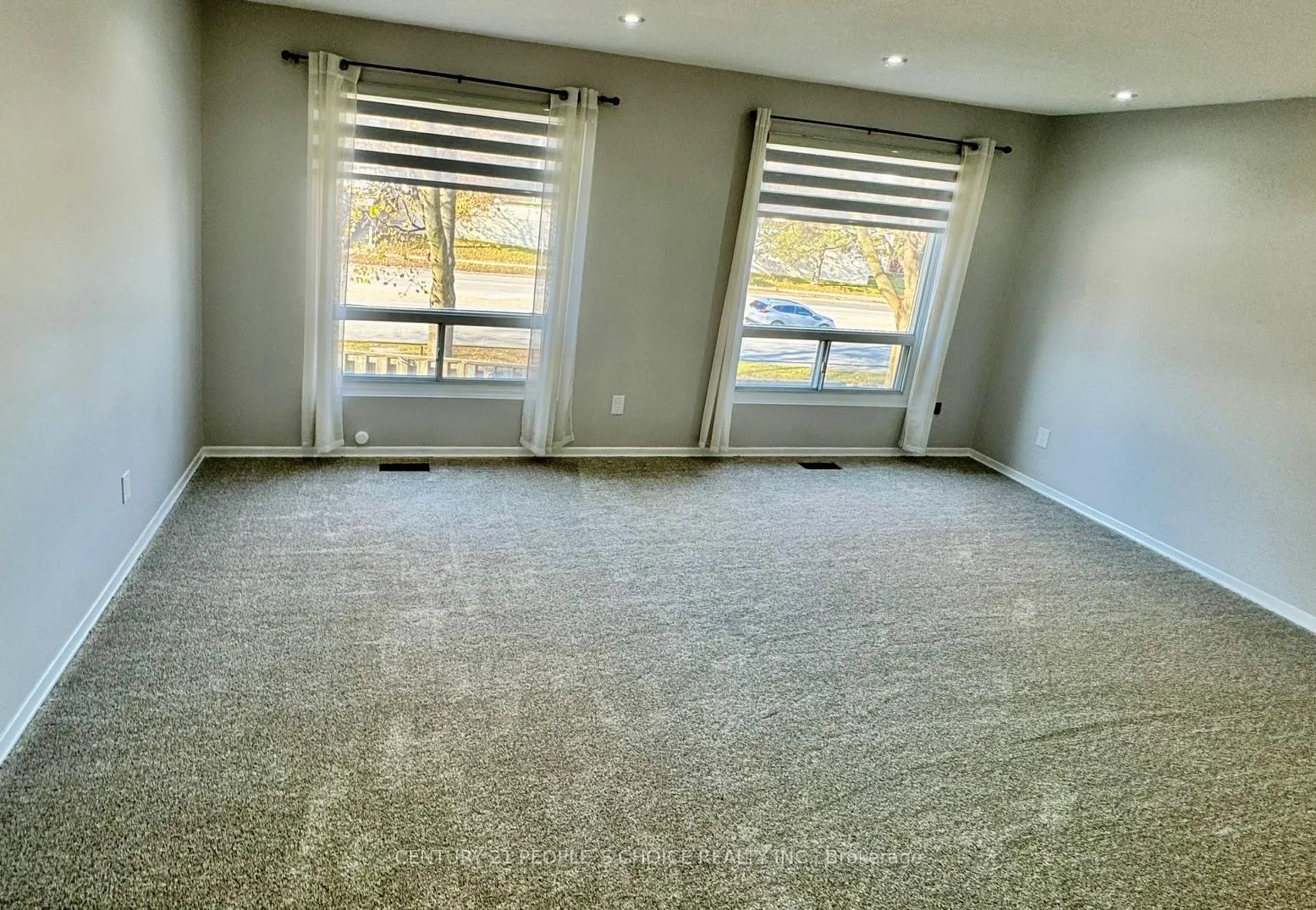 Photo 9 of 16 Franklin Court, Brampton, Bramalea West Industrial — HOMEH
