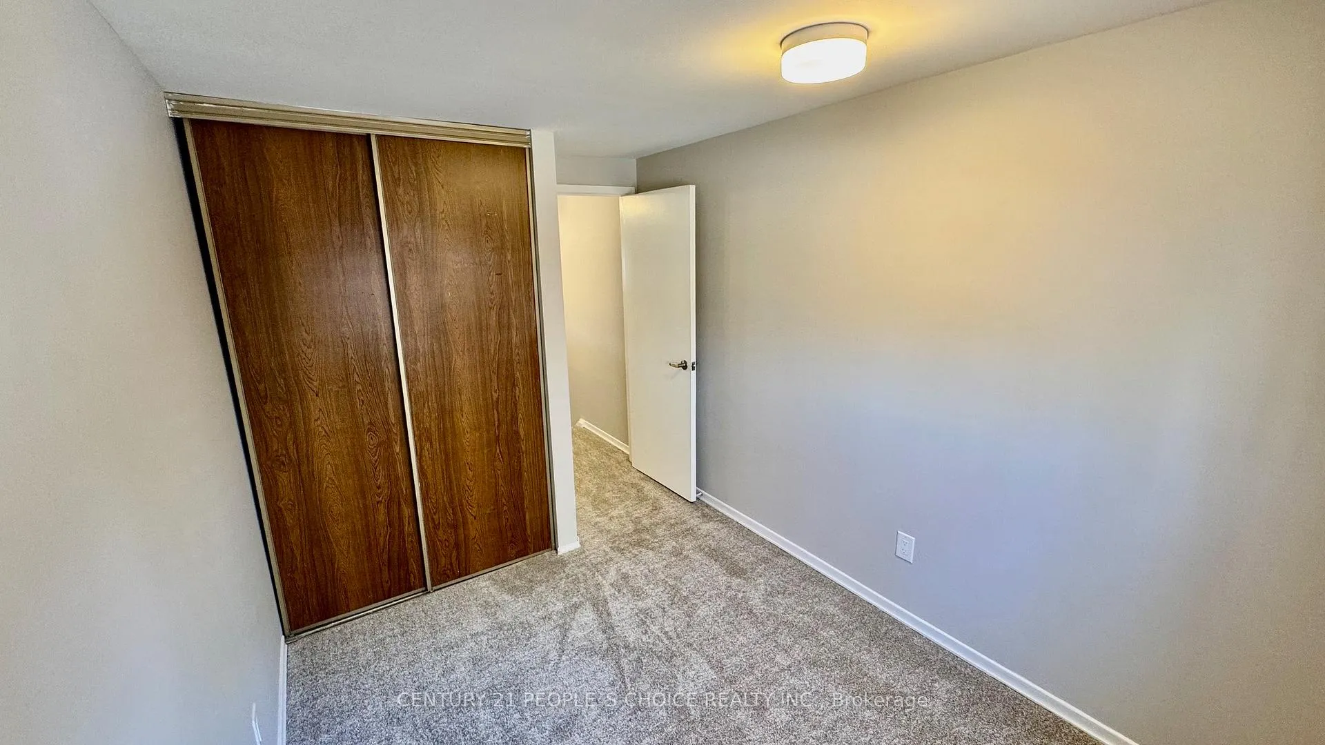 Photo 13 of 16 Franklin Court, Brampton, Bramalea West Industrial — HOMEH