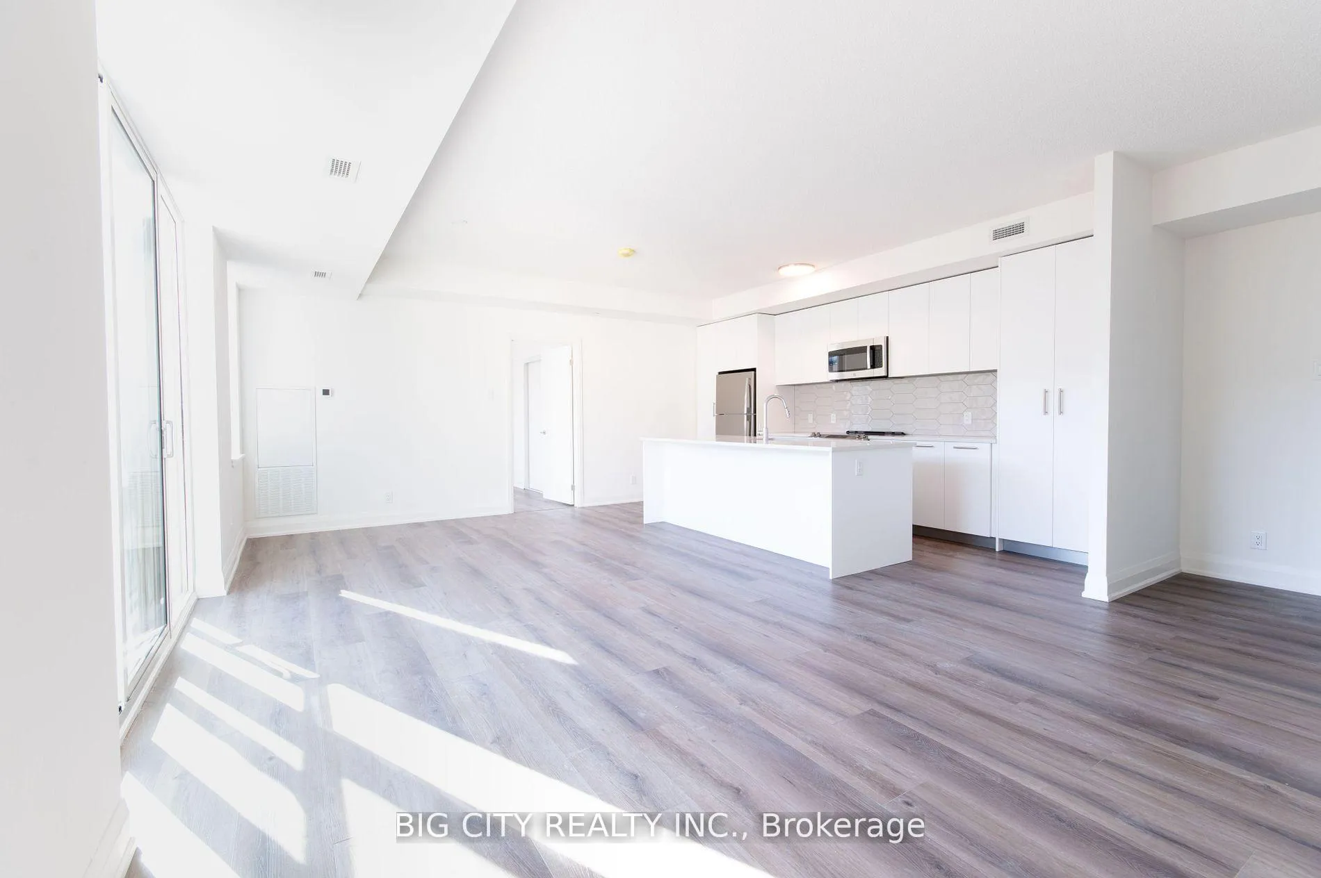Photo 5 of Unit PH24, 101 Cathedral High Street, Markham, Cathedraltown — HOMEH