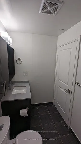 Photo 6 of Unit 326, 3600 Highway 7, Vaughan, Vaughan Corporate Centre — HOMEH