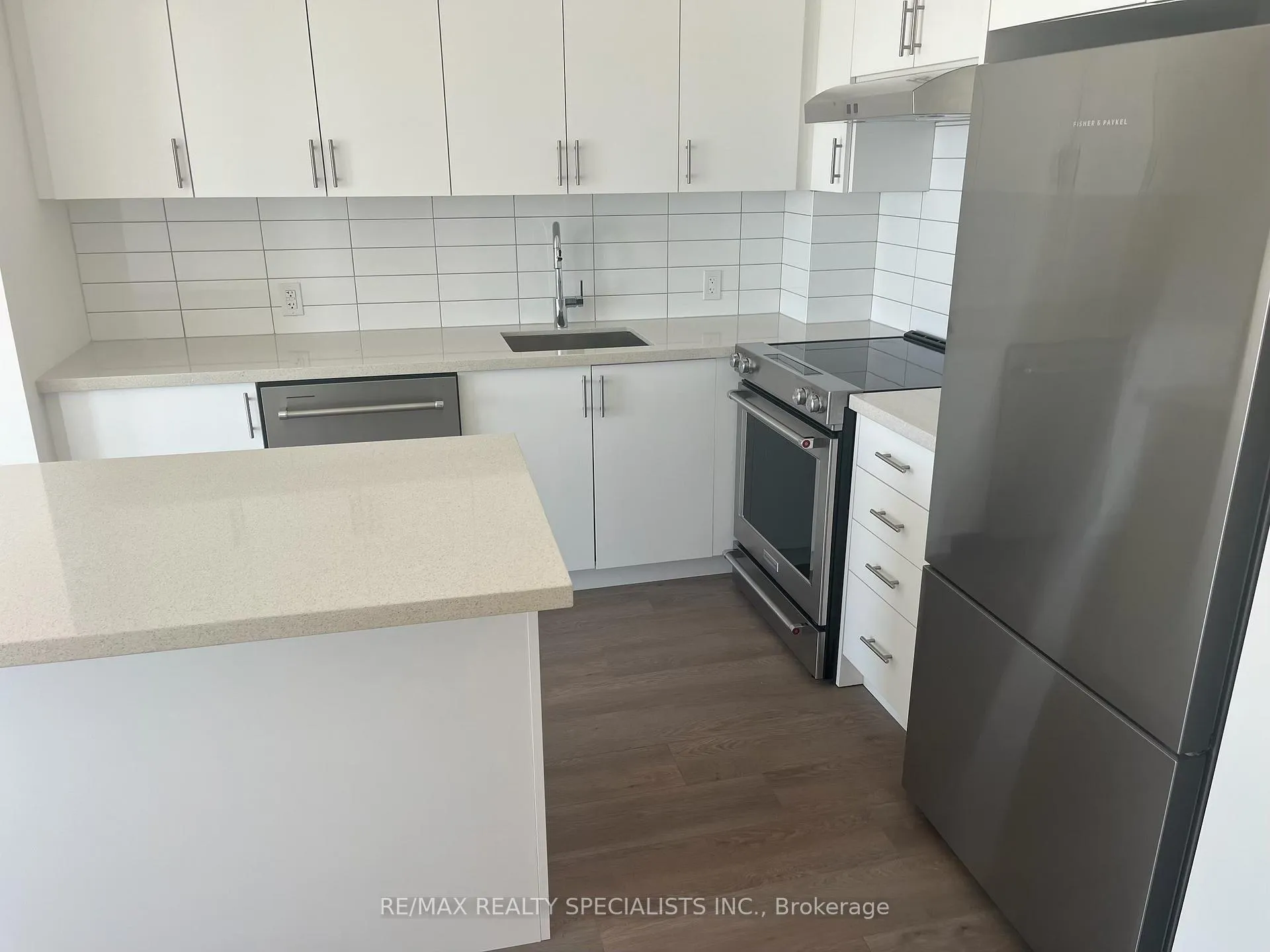 Photo 4 of Unit 1624, 9000 Jane Street, Vaughan, Concord — HOMEH