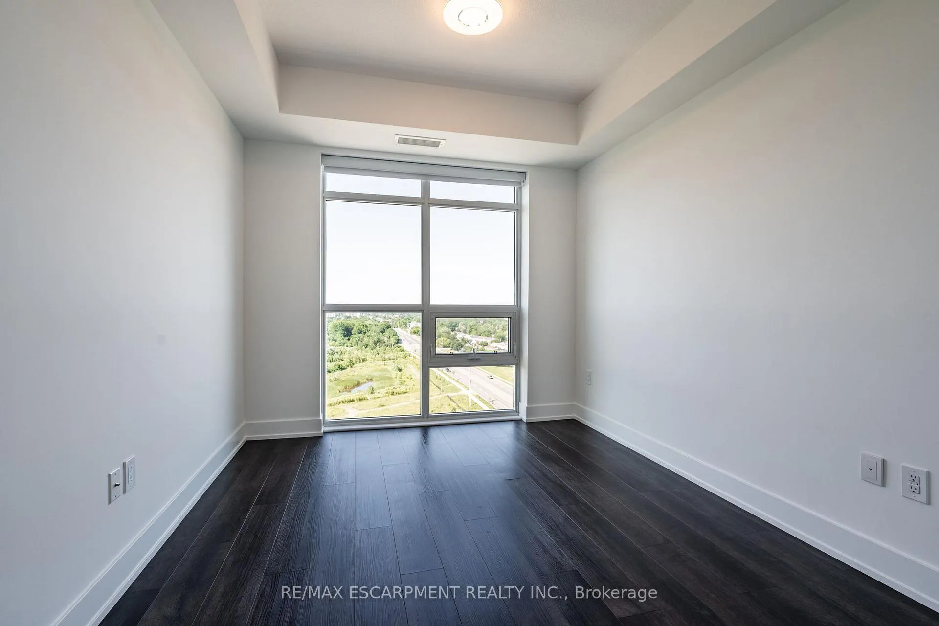 Photo 13 of Unit 1111, 450 Dundas Street E, Hamilton, Waterdown — HOMEH