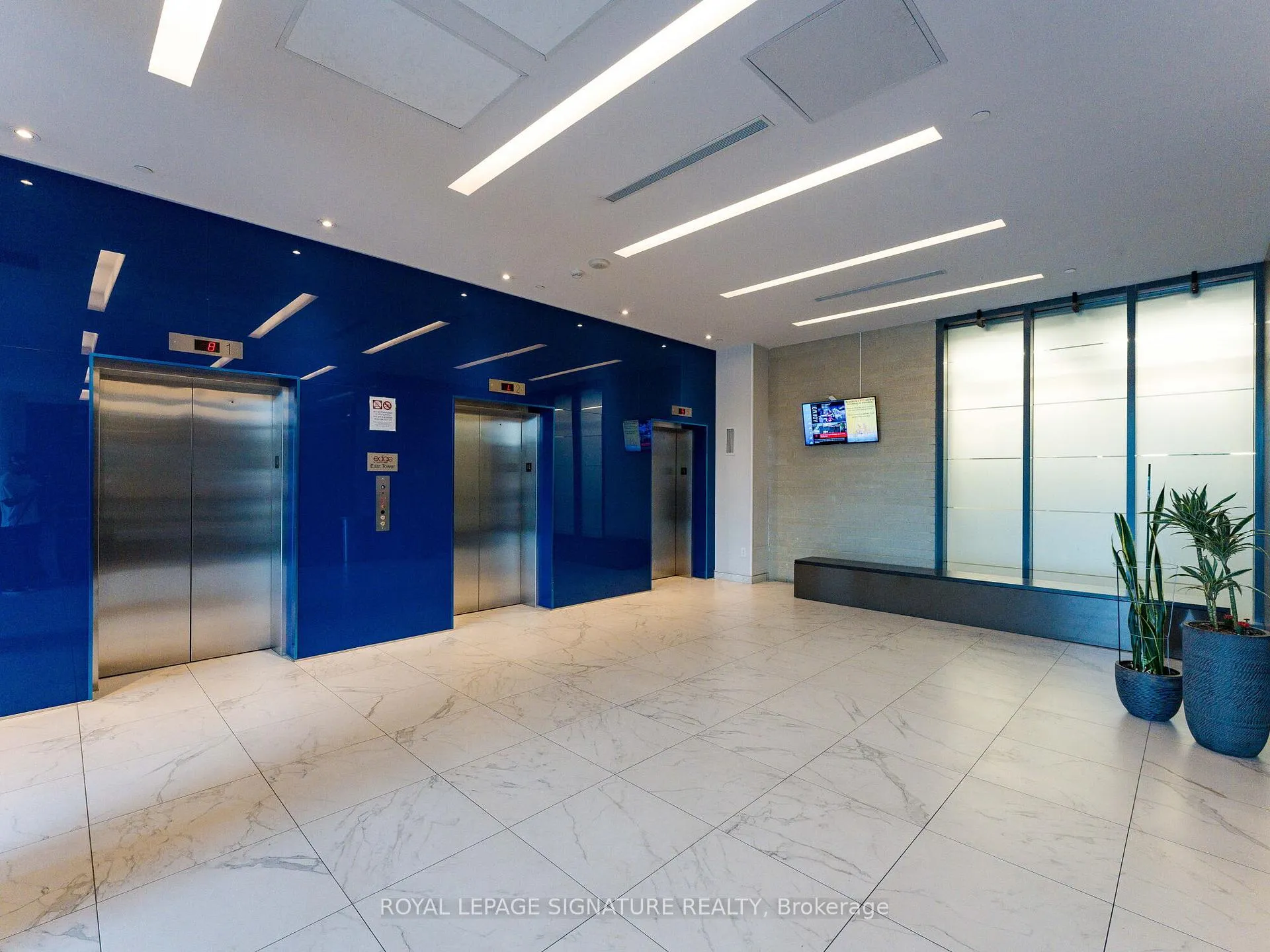 Photo 10 of Unit LPH05E, 36 Lisgar Street, Toronto, Little Portugal — HOMEH