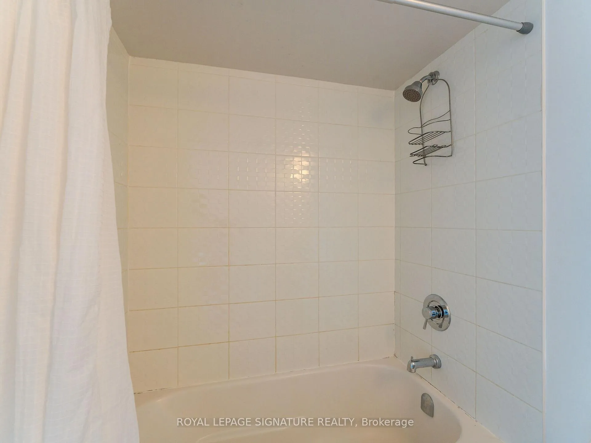 Photo 41 of Unit LPH05E, 36 Lisgar Street, Toronto, Little Portugal — HOMEH