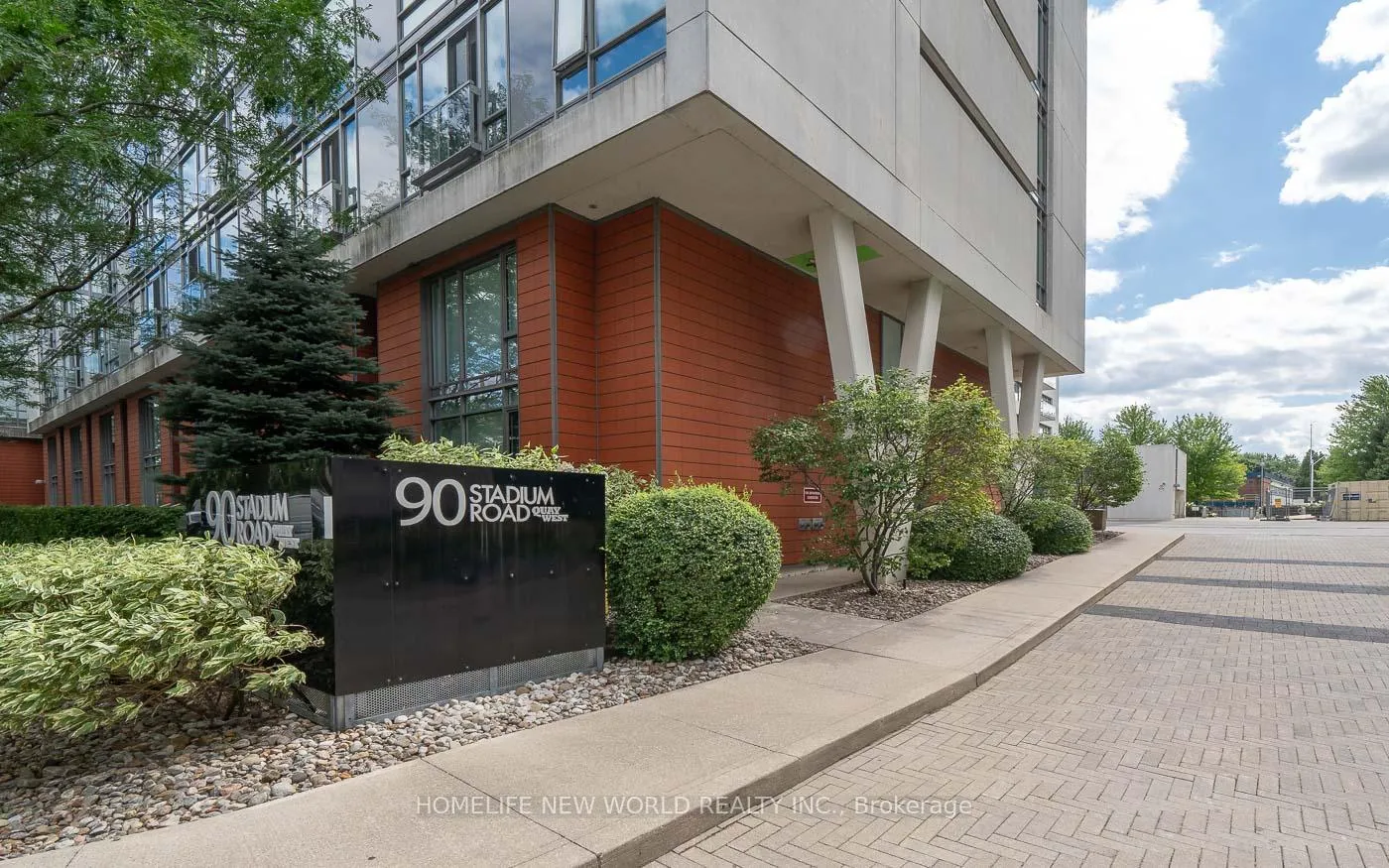 Photo 2 of Unit 610, 90 Stadium Road, Toronto, Niagara — HOMEH