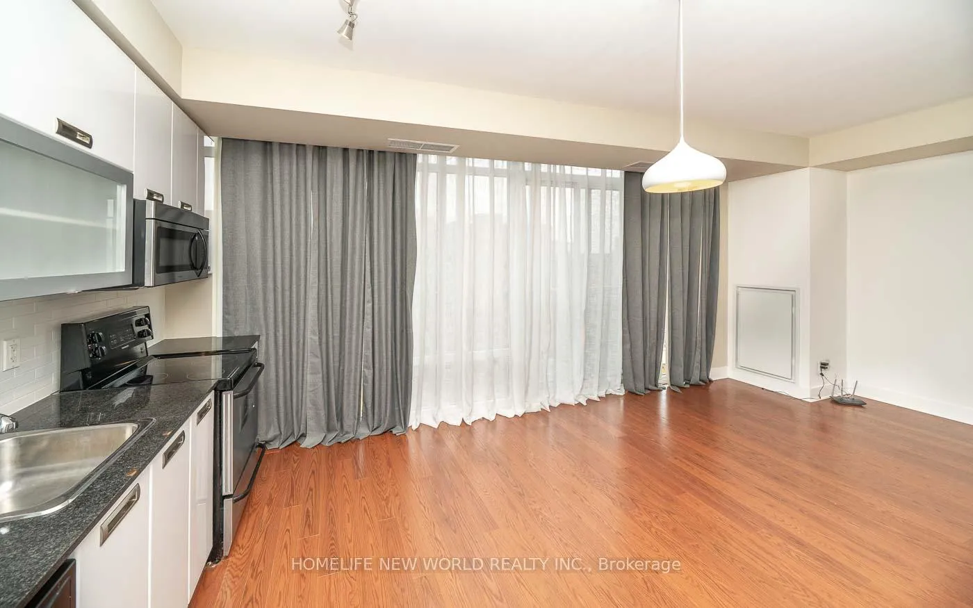 Photo 11 of Unit 610, 90 Stadium Road, Toronto, Niagara — HOMEH