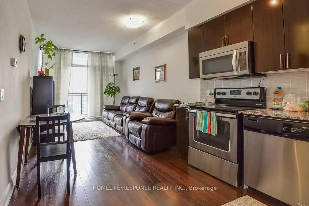 Photo 3 of Unit 1506, 75 North Park Road, Vaughan, Beverley Glen — HOMEH