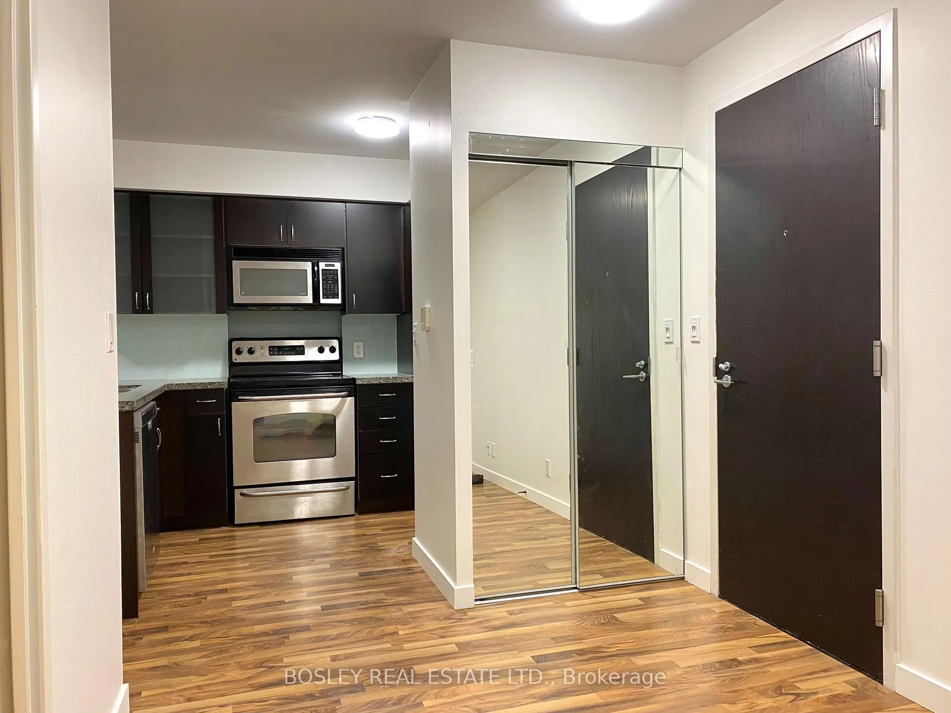 Photo 2 of Unit 211, 1005 King Street, Toronto, Niagara — HOMEH