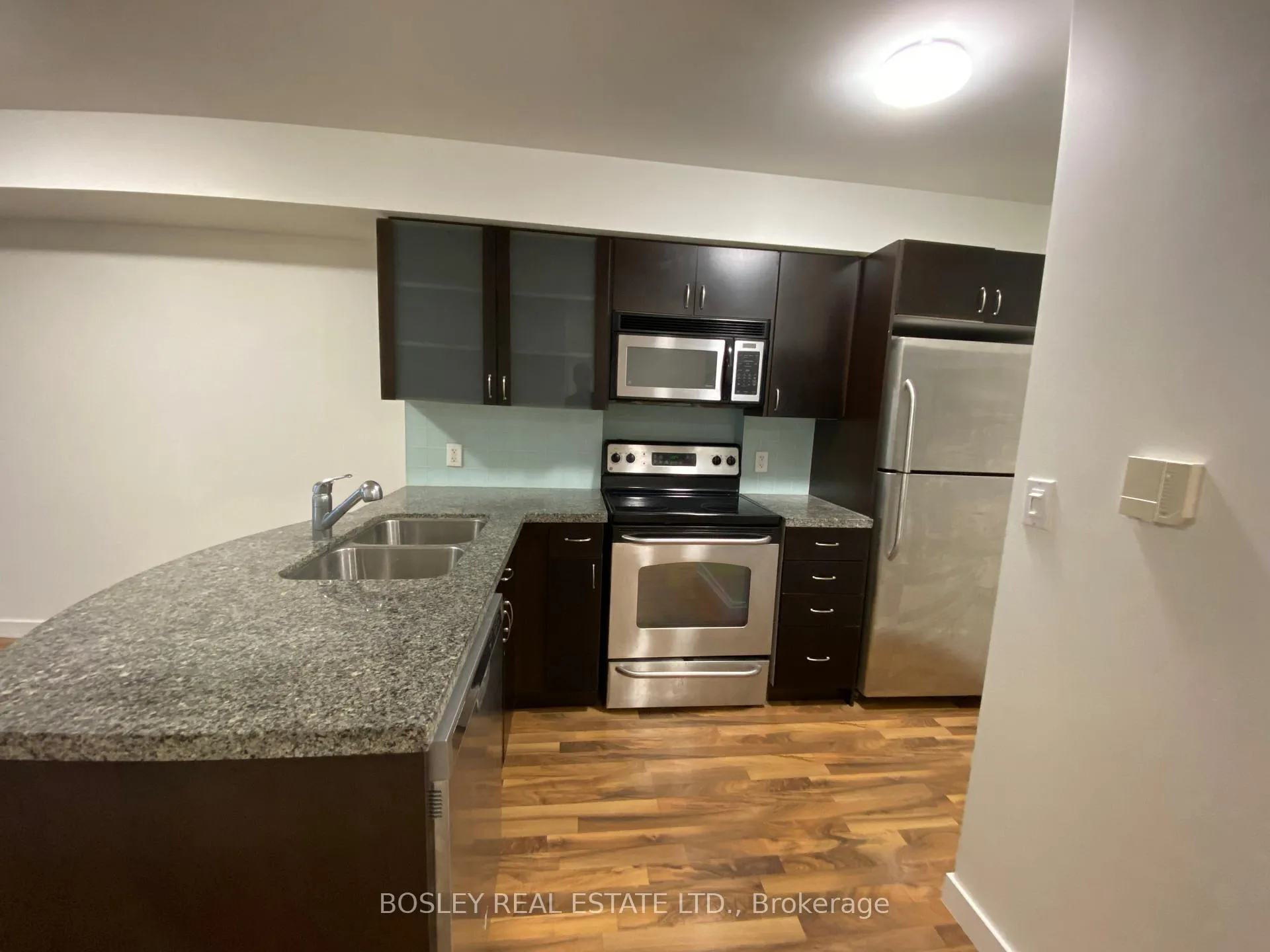 Photo 5 of Unit 211, 1005 King Street, Toronto, Niagara — HOMEH
