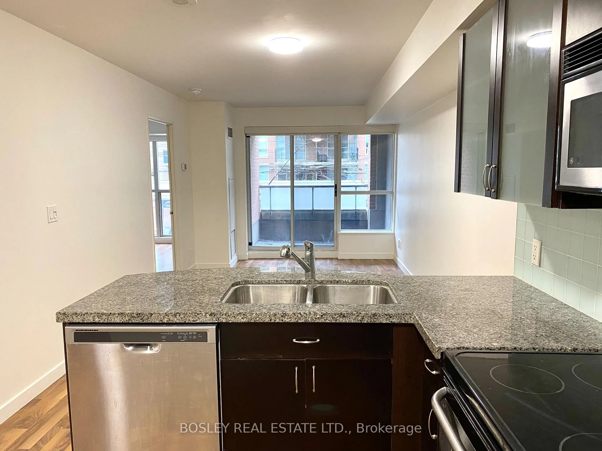 Photo 8 of Unit 211, 1005 King Street, Toronto, Niagara — HOMEH