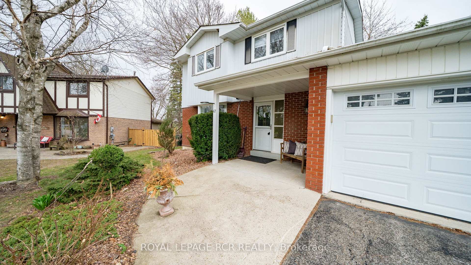 Photo 5 of 67 Birchview Crescent, Caledon, Bolton North — HOMEH