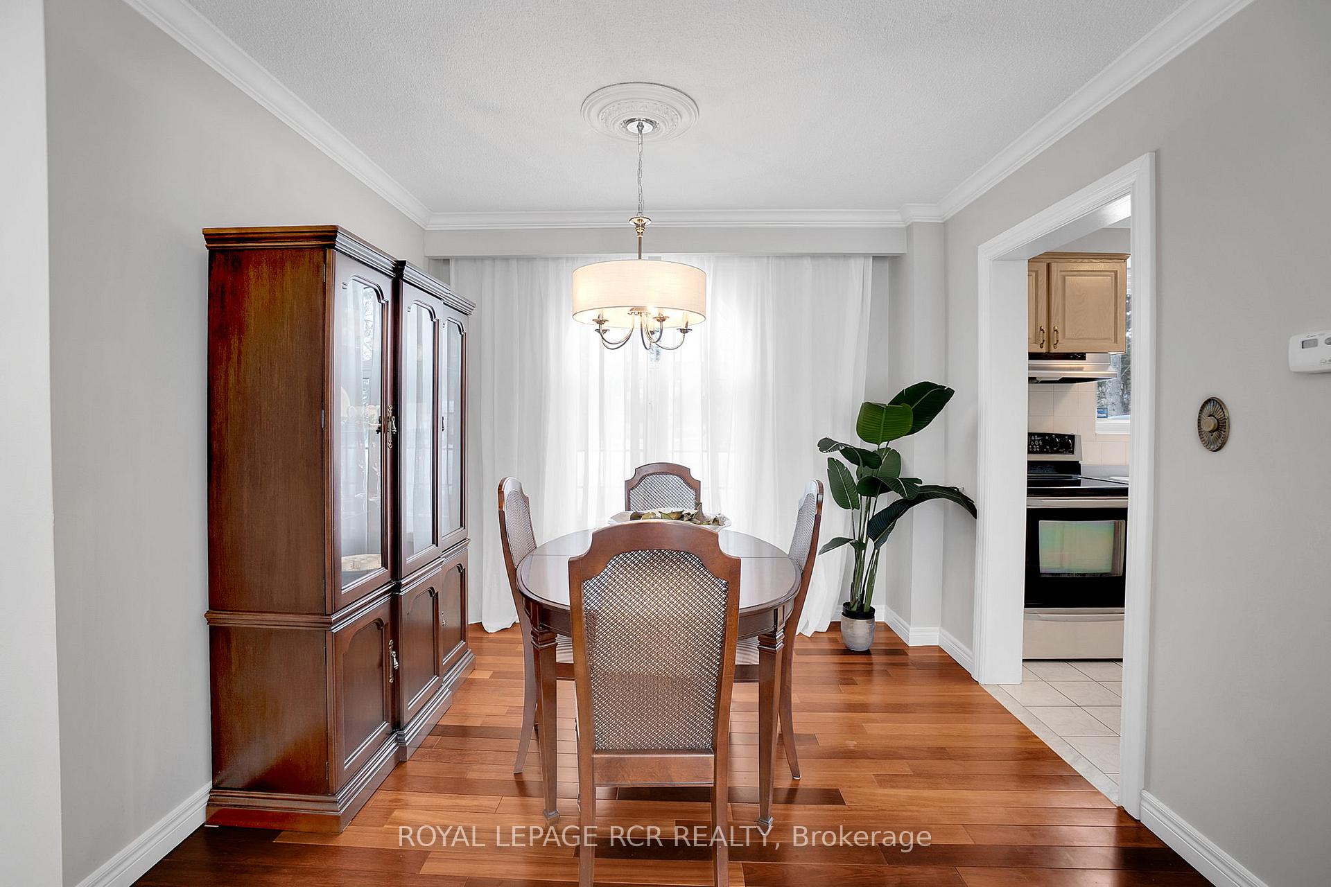 Photo 6 of 67 Birchview Crescent, Caledon, Bolton North — HOMEH