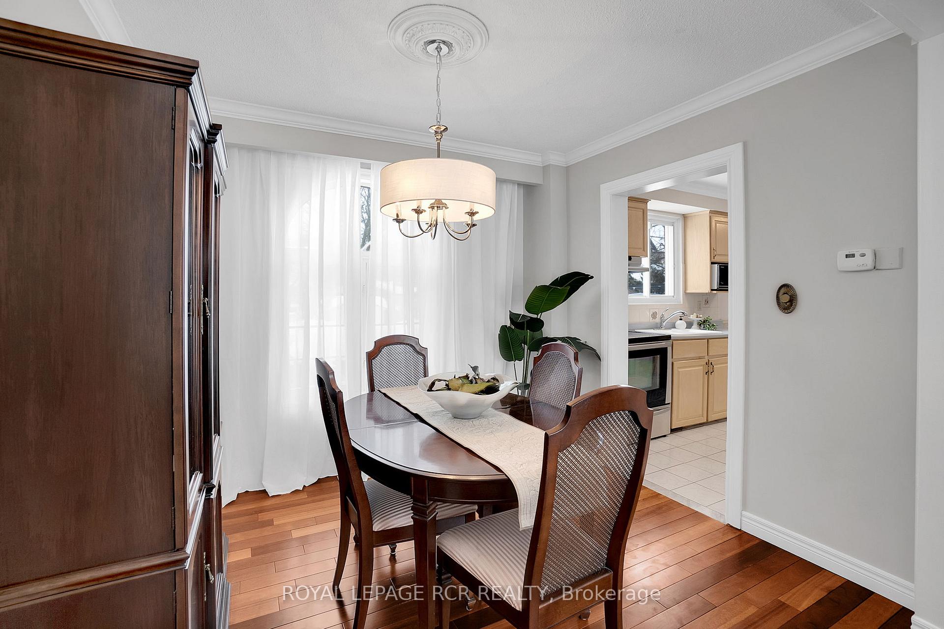 Photo 16 of 67 Birchview Crescent, Caledon, Bolton North — HOMEH
