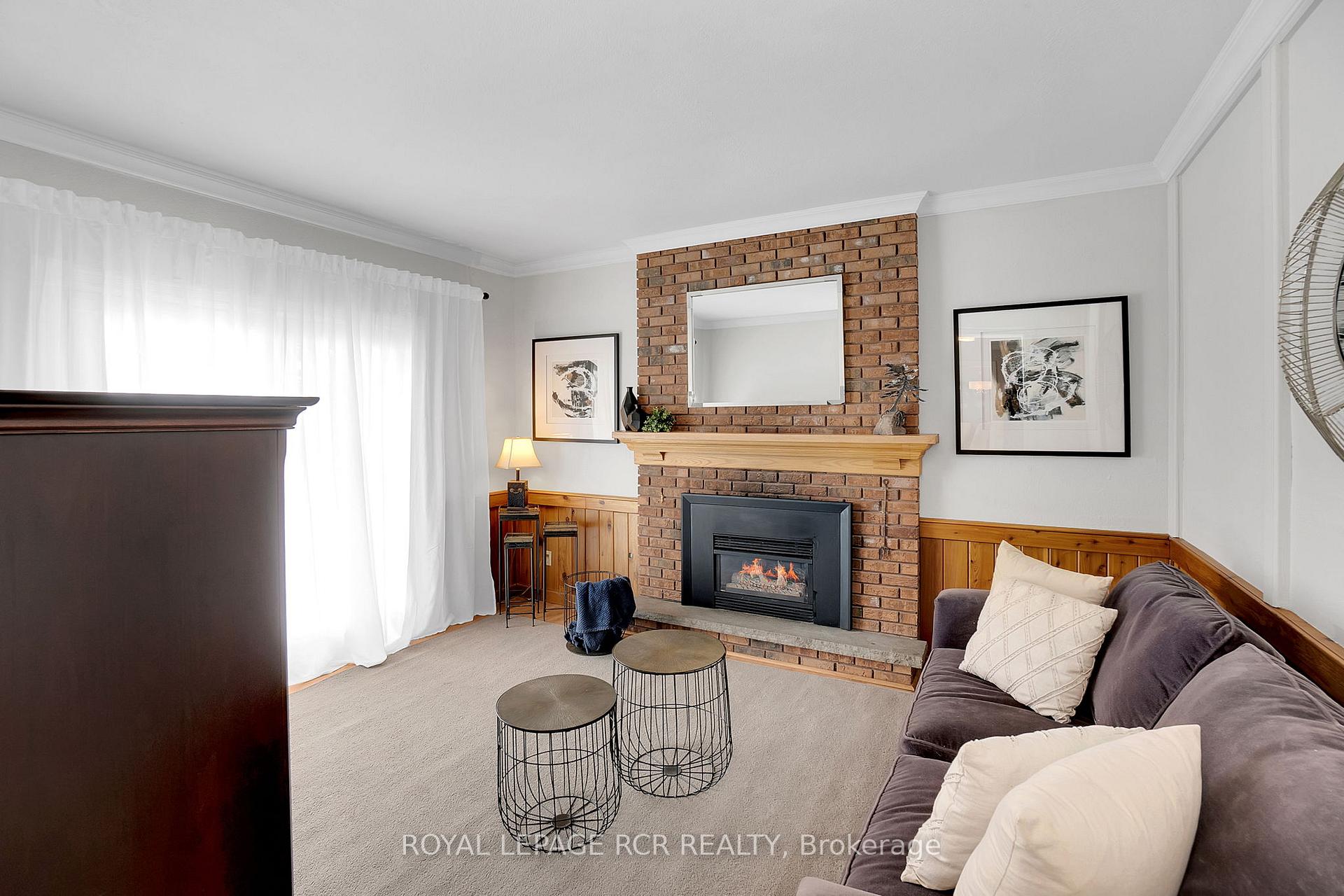 Photo 10 of 67 Birchview Crescent, Caledon, Bolton North — HOMEH