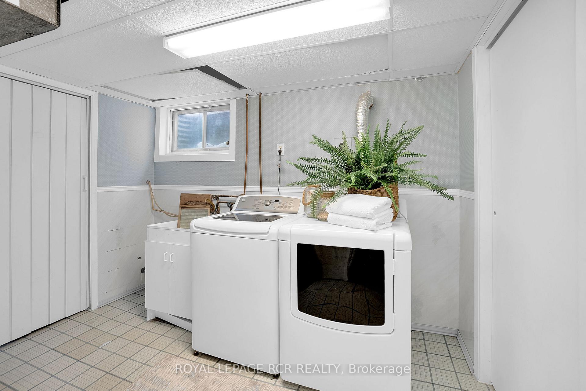 Photo 24 of 67 Birchview Crescent, Caledon, Bolton North — HOMEH