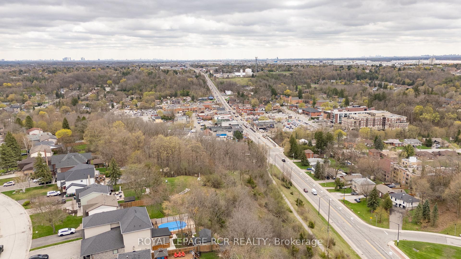 Photo 30 of 67 Birchview Crescent, Caledon, Bolton North — HOMEH