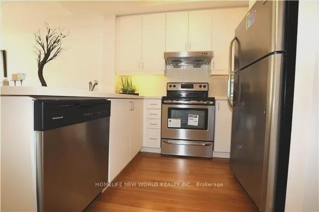 Photo 7 of Unit 306, 8110 Birchmount Road, Markham, Unionville — HOMEH