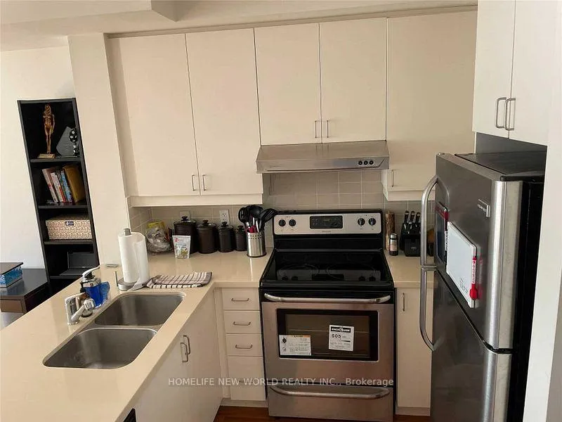 Photo 8 of Unit 306, 8110 Birchmount Road, Markham, Unionville — HOMEH