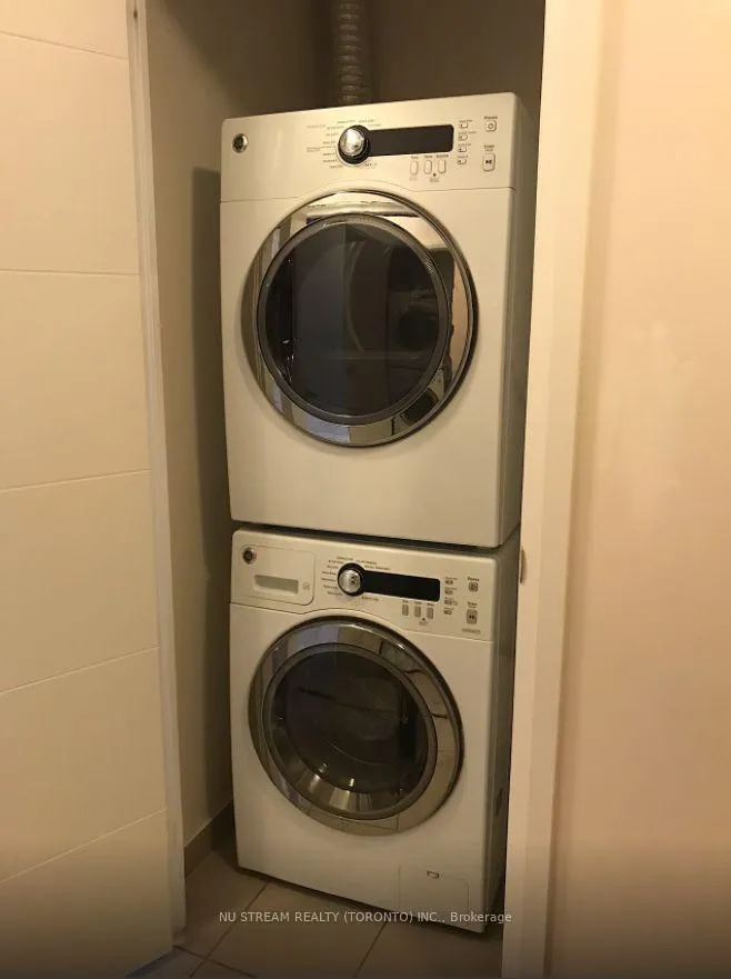 Photo 11 of Unit 223, 28 Uptown Drive, Markham, Unionville — HOMEH
