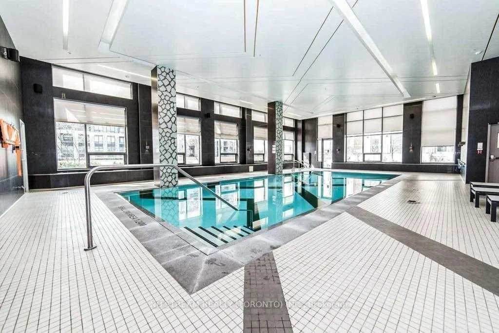 Photo 14 of Unit 223, 28 Uptown Drive, Markham, Unionville — HOMEH