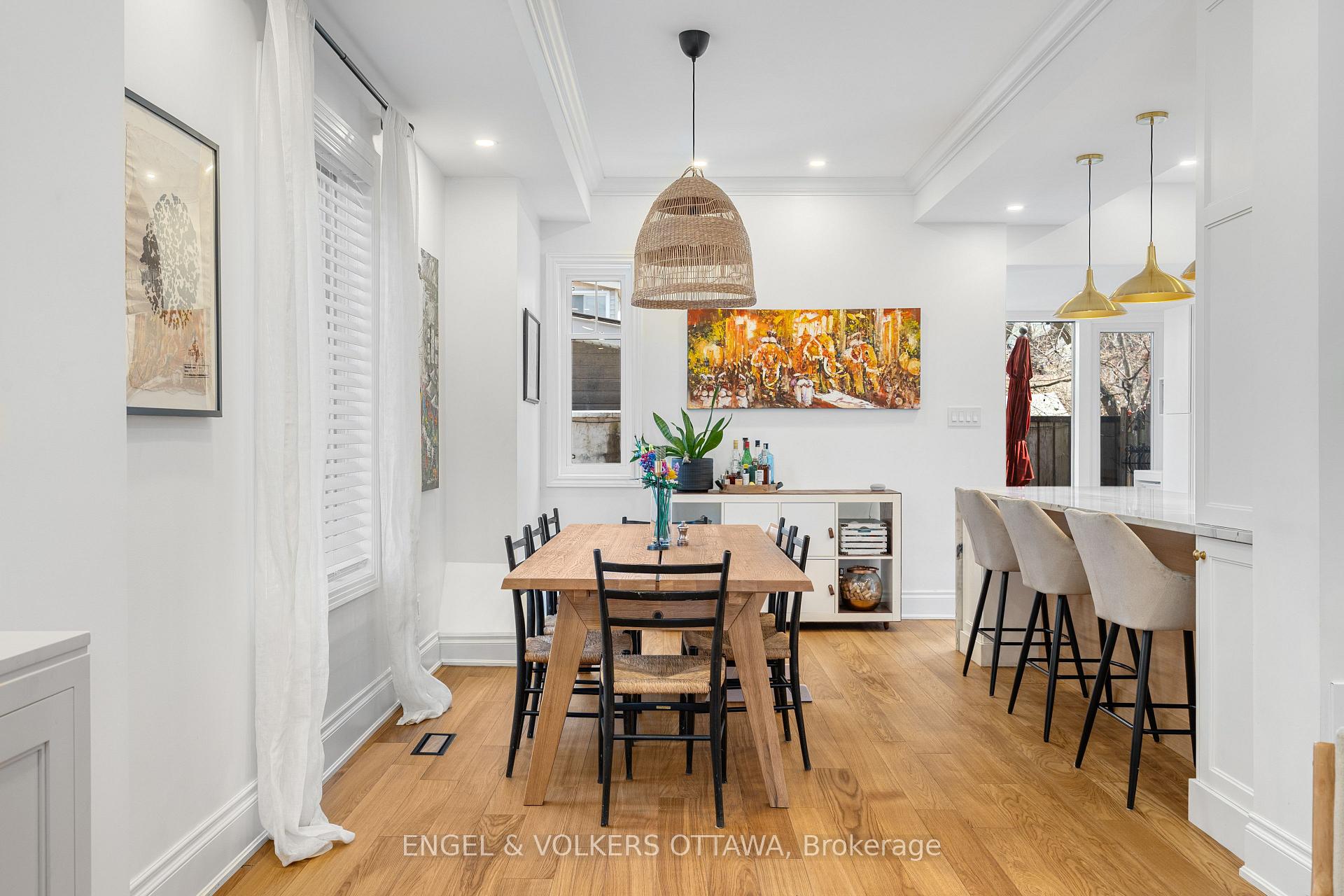 Photo 10 of 817 Lyon Street S, Ottawa, Glebe — HOMEH