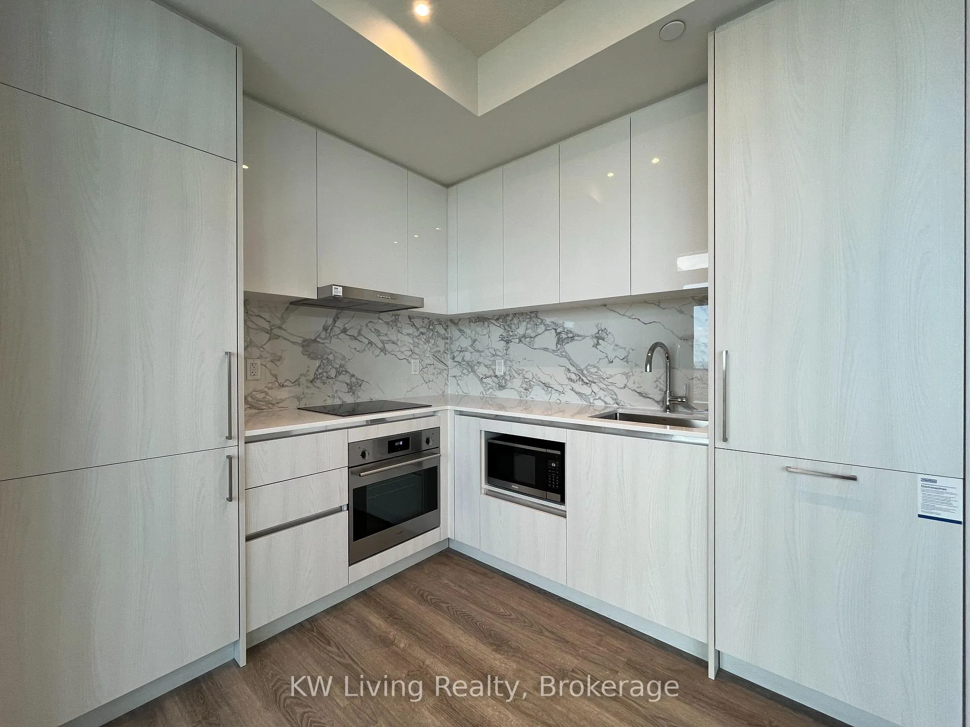 Photo 2 of Unit 5012, 195 Commerce Street, Vaughan, Vaughan Corporate Centre — HOMEH