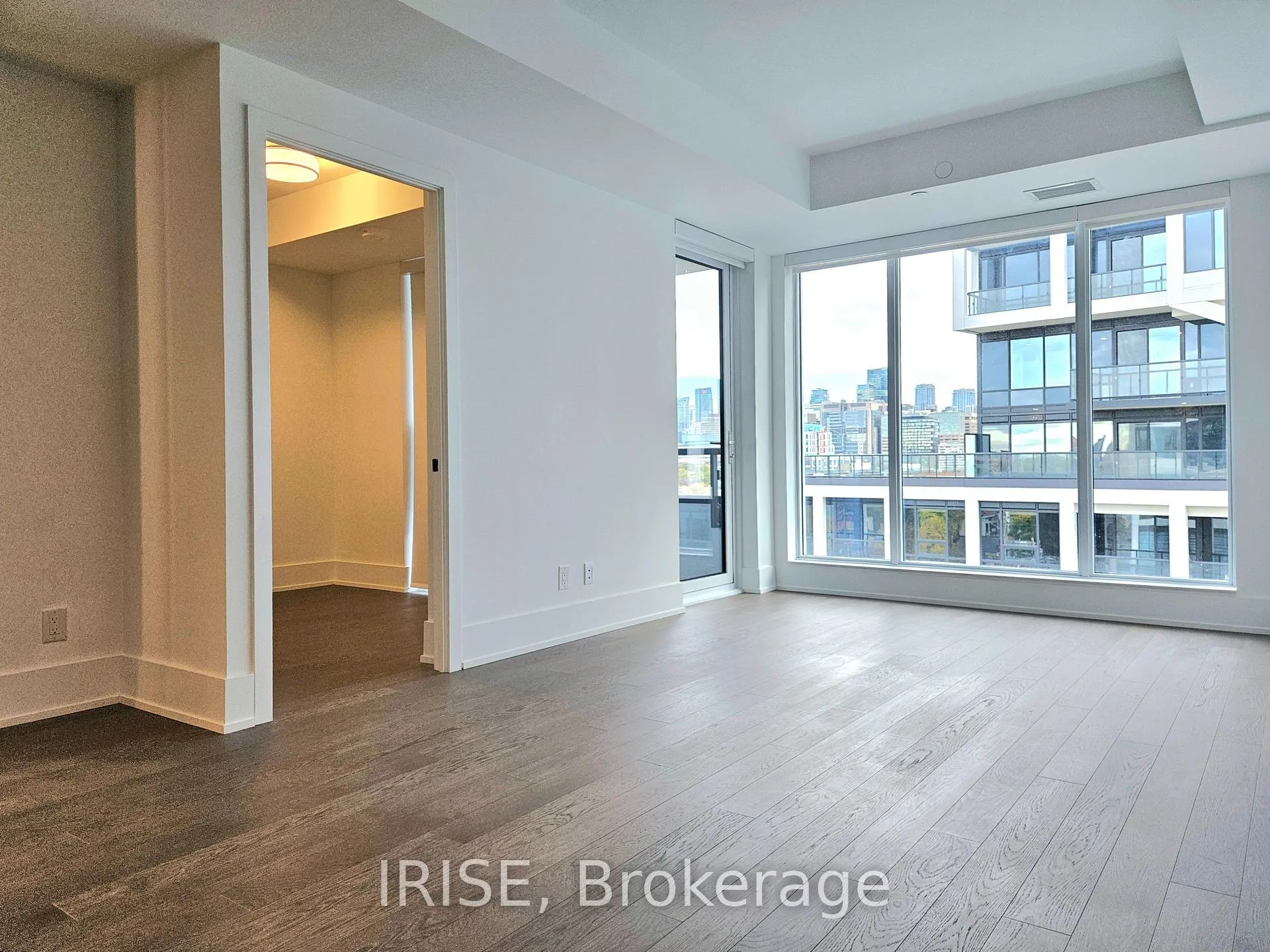 Photo 2 of Unit 918, 115 Denison Avenue, Toronto, Kensington-Chinatown — HOMEH