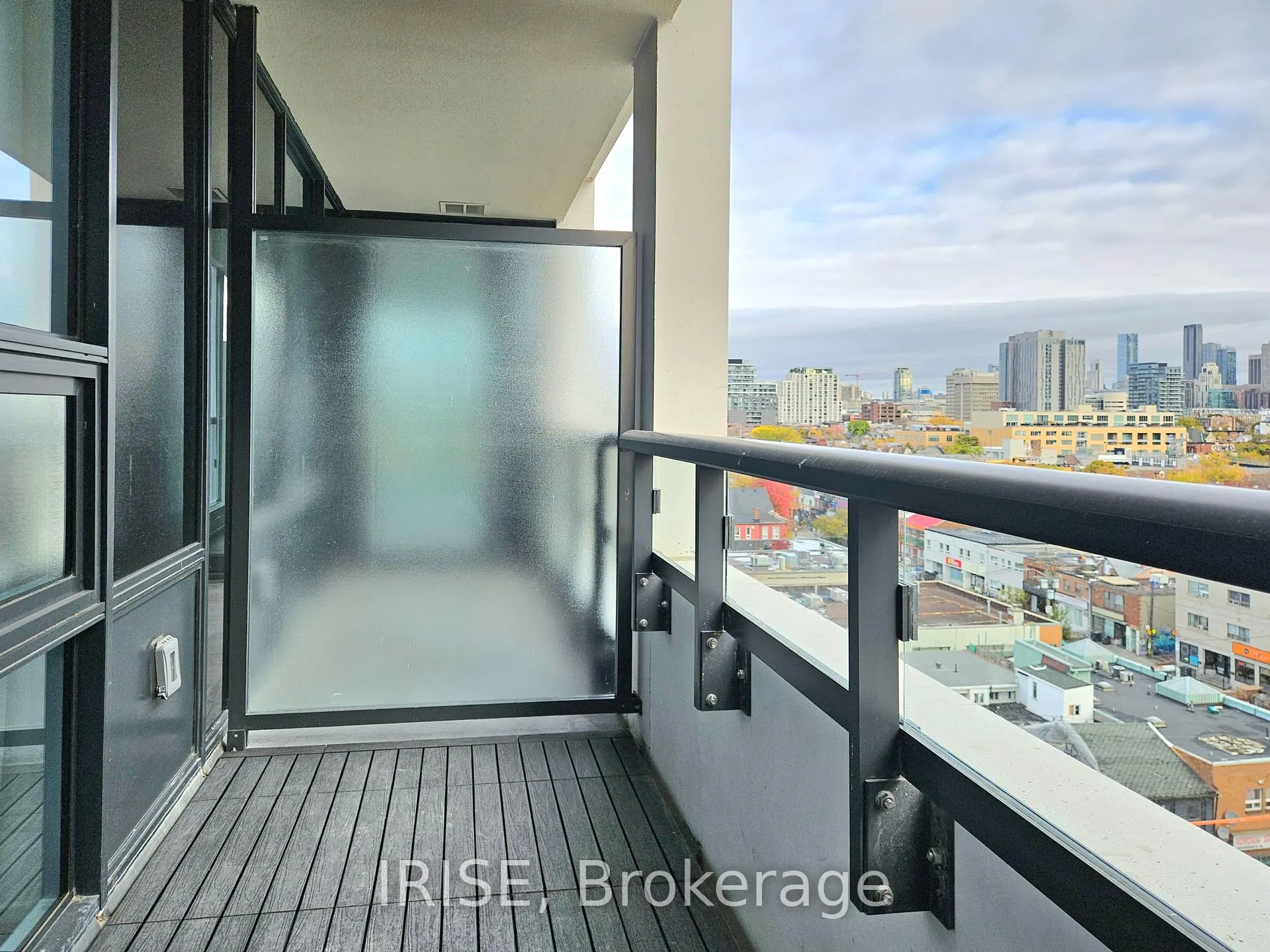 Photo 10 of Unit 918, 115 Denison Avenue, Toronto, Kensington-Chinatown — HOMEH
