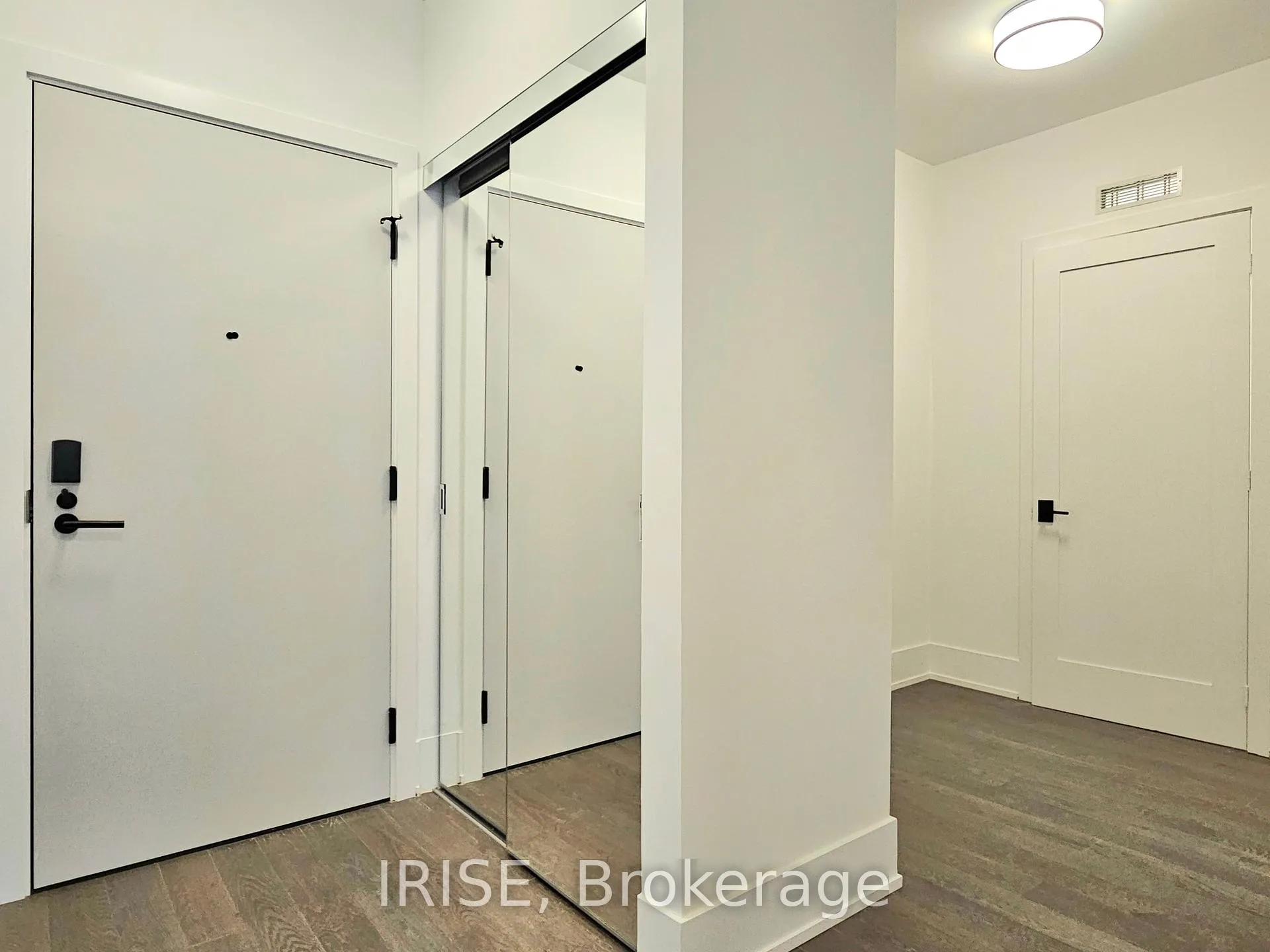 Photo 24 of Unit 918, 115 Denison Avenue, Toronto, Kensington-Chinatown — HOMEH