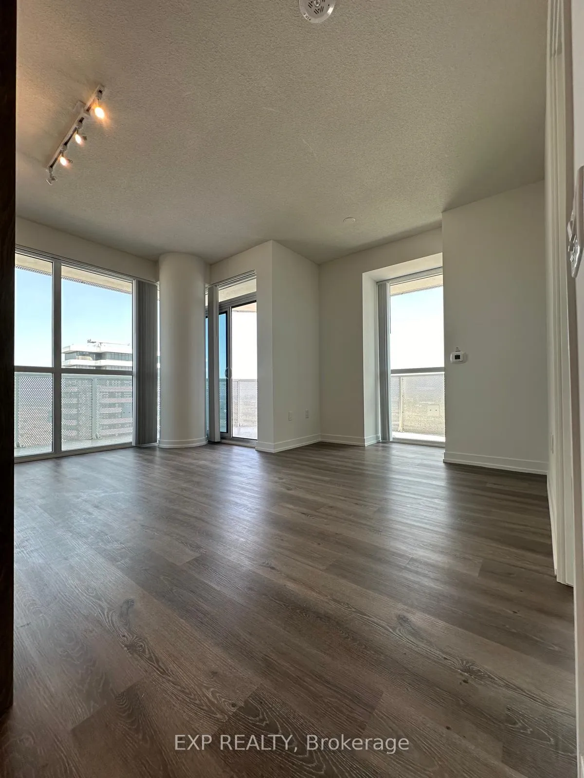 Photo 7 of Unit 4502, 225 Commerce Street, Vaughan, Vaughan Corporate Centre — HOMEH