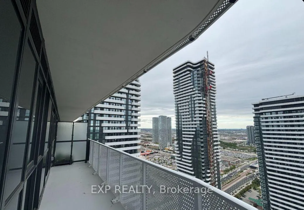 Photo 13 of Unit 4502, 225 Commerce Street, Vaughan, Vaughan Corporate Centre — HOMEH