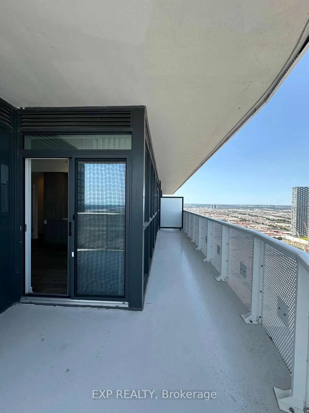 Photo 16 of Unit 4502, 225 Commerce Street, Vaughan, Vaughan Corporate Centre — HOMEH