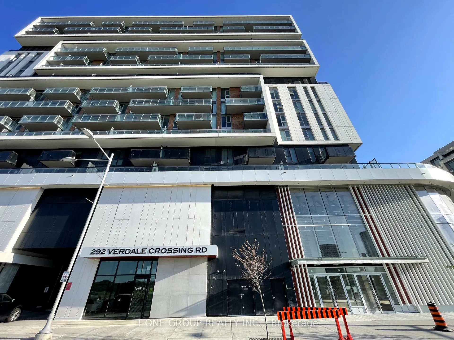 Photo 2 of Unit 612, 292 Verdale Crossing, Markham, Unionville — HOMEH
