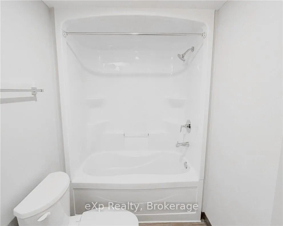Photo 8 of Unit 206, 595 Strasburg Road, Kitchener — HOMEH